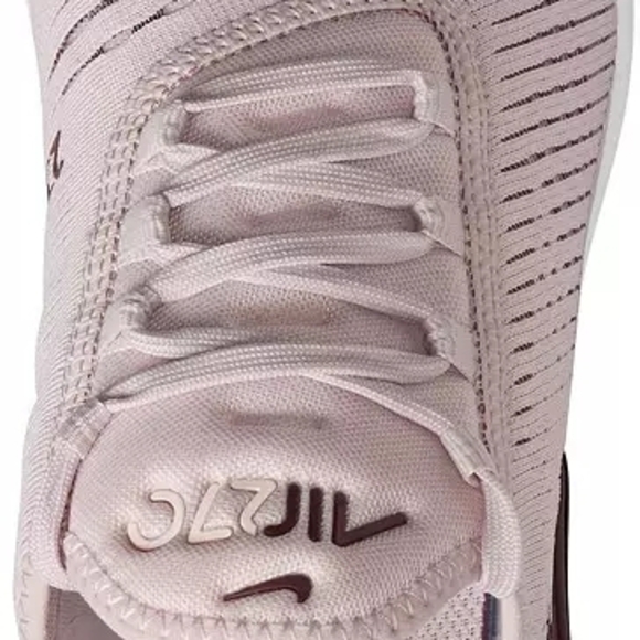 Nike 270 Womens Almost Rose, Various Sizes - Picture 7 of 7
